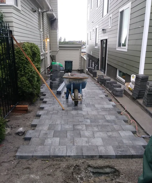 Driveway in Queen Anne